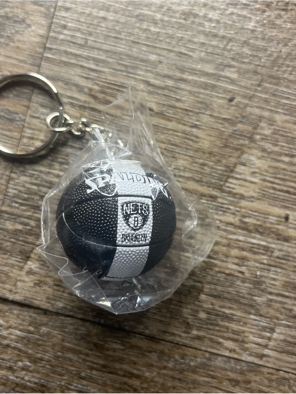 Spalding Brooklyn Nets Mini Basketball Key Ring - Black & White